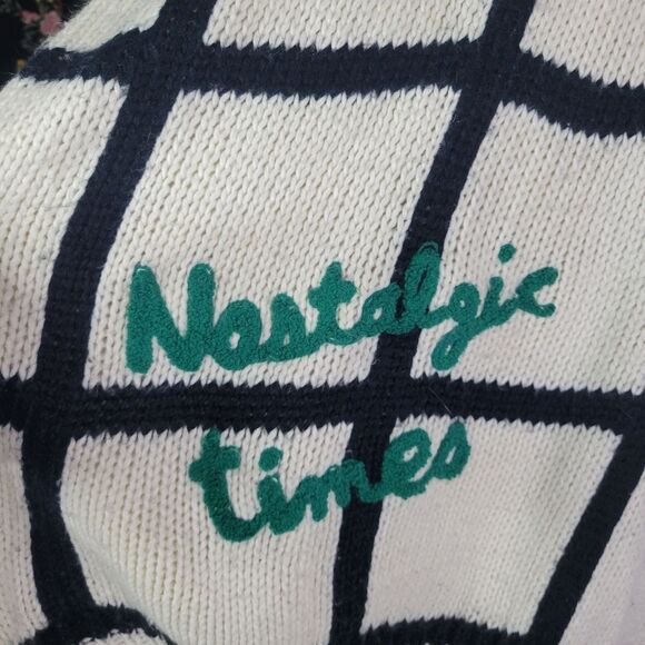 "Zurich" Preppy Korean Graphic Patches Cream and Black Heavy Sweater - Picture 4 of 10